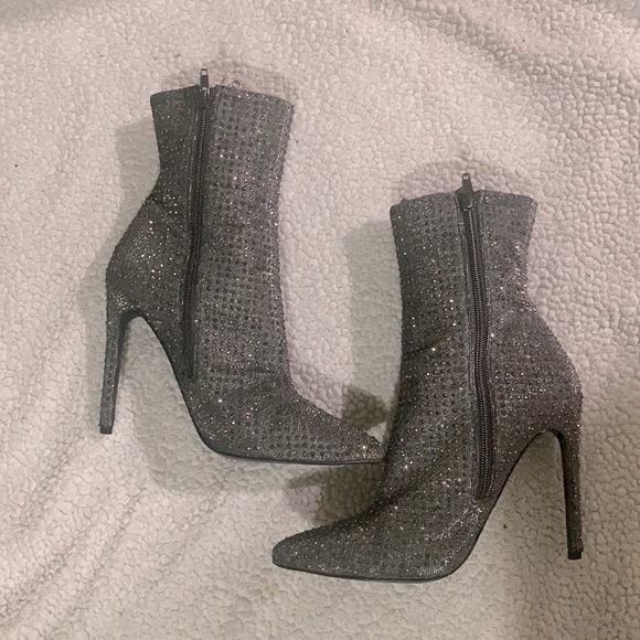 Steve Madden Wifey Pewter Rhinestone Stiletto Boot - Picture 8 of 14